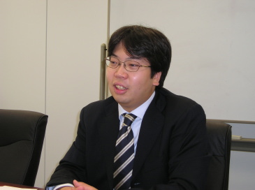 家本賢太郎さん