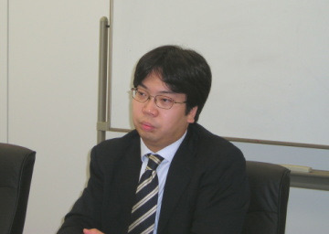 家本賢太郎さん